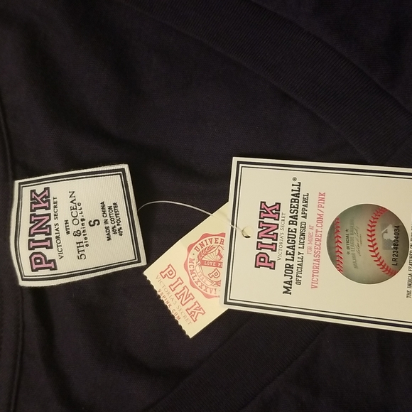 VS PINK MLB cropped tee - Picture 3 of 5